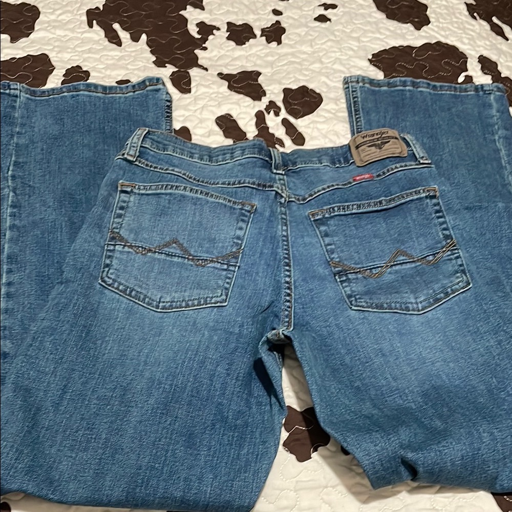 Wrangler Light Blue Relaxed Fit Jeans